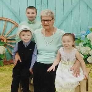 Meet your Posher, Lisa